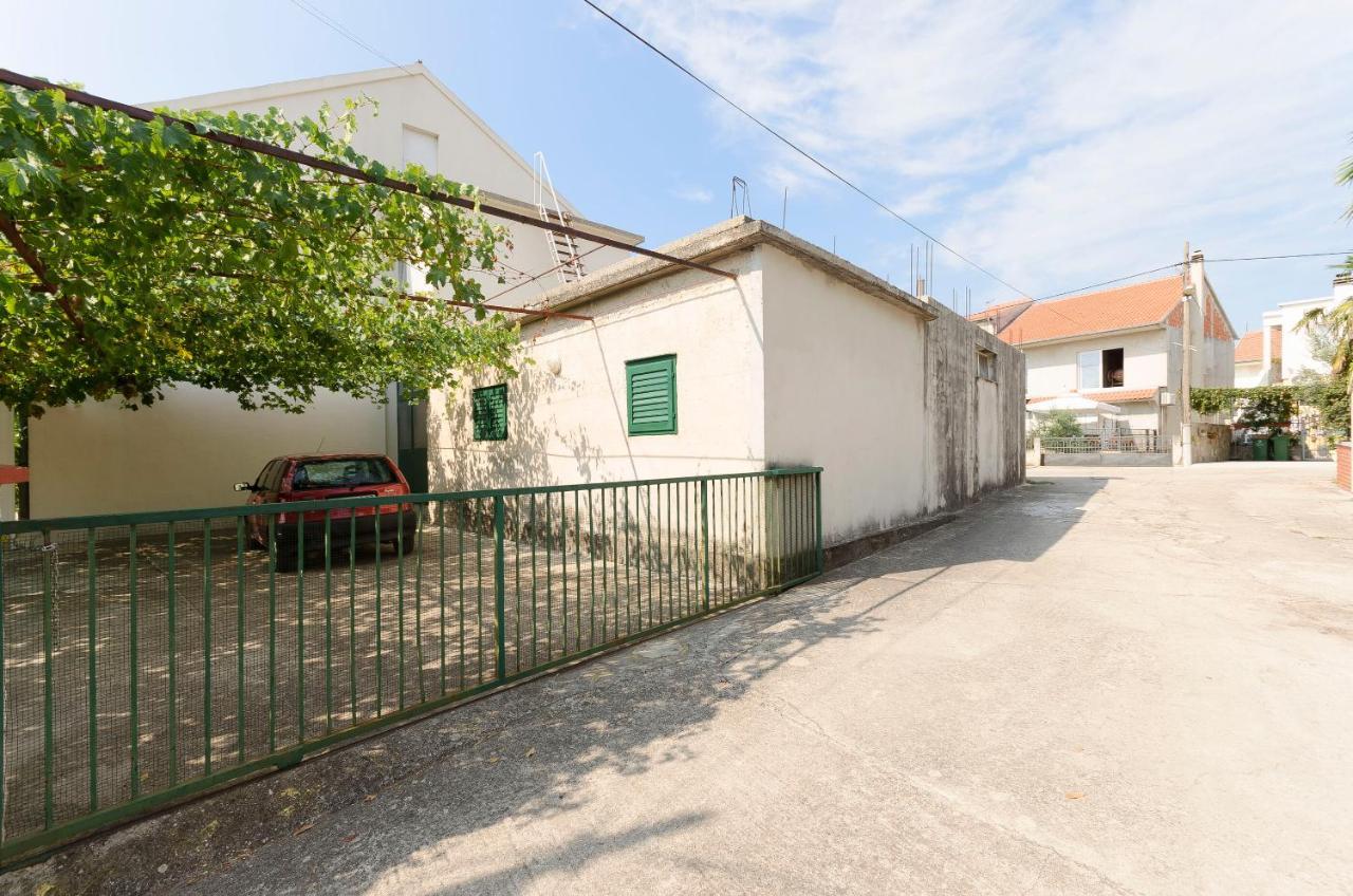 Rooms Dejana Vodice Exterior photo