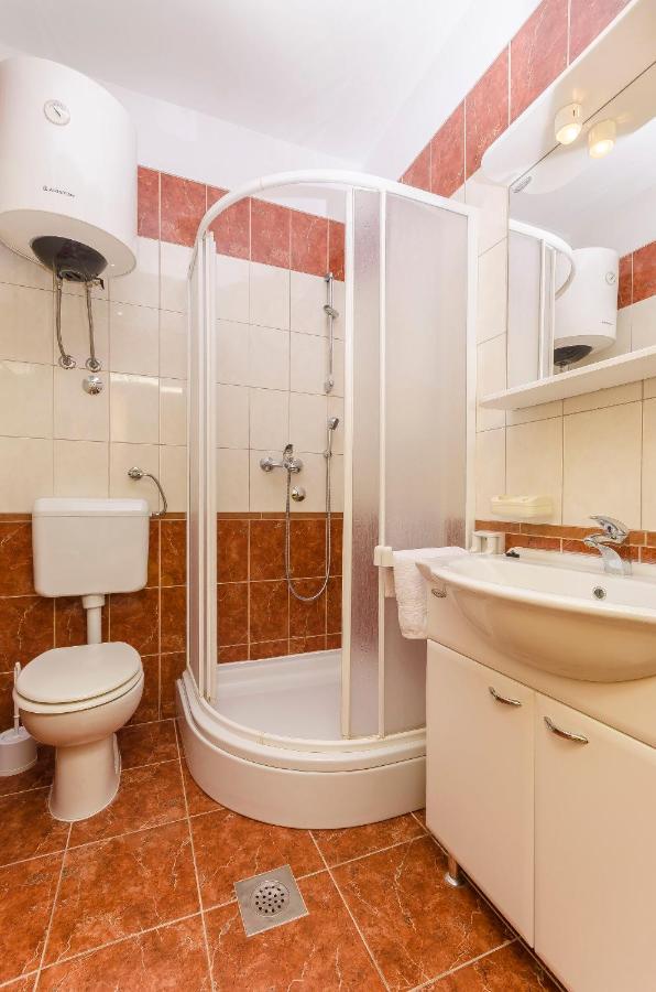 Rooms Dejana Vodice Exterior photo