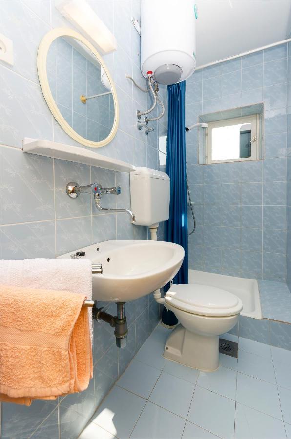 Rooms Dejana Vodice Exterior photo